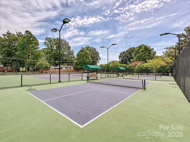 6325 Hazelton Drive, Charlotte, NC 28210