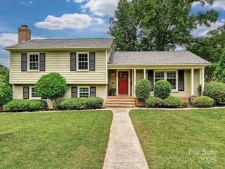 6325 Hazelton Drive, Charlotte, NC 28210