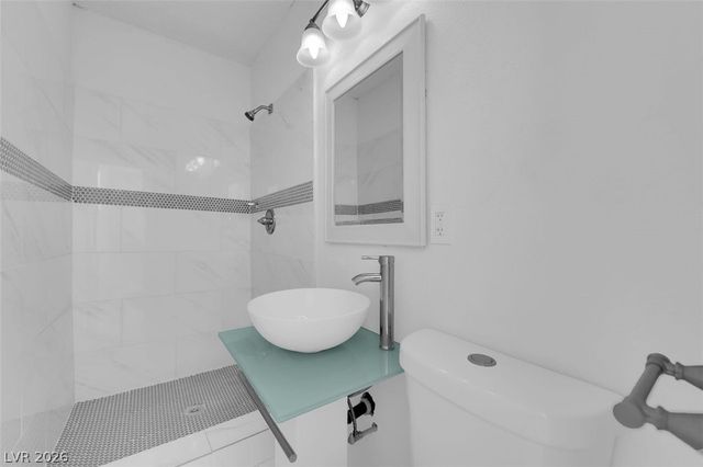 5856 Thurgood Avenue, Las Vegas, NV 89122