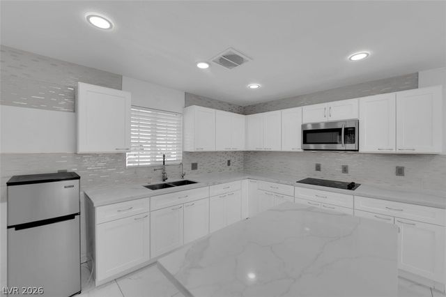 5856 Thurgood Avenue, Las Vegas, NV 89122