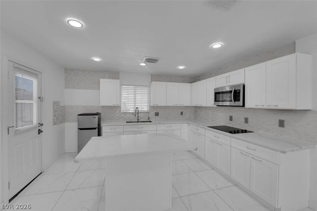 5856 Thurgood Avenue, Las Vegas, NV 89122