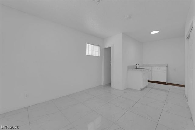 5856 Thurgood Avenue, Las Vegas, NV 89122