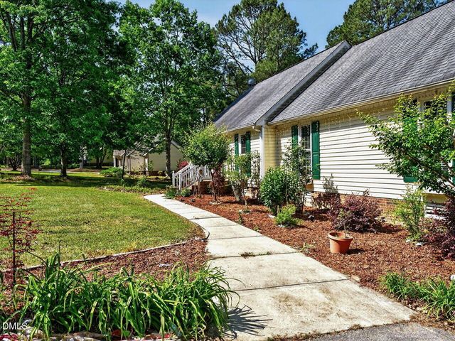 78 Tally Ho Drive, Selma, NC 27576
