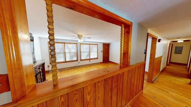 32 Morrison Ct, Methuen, MA 01844