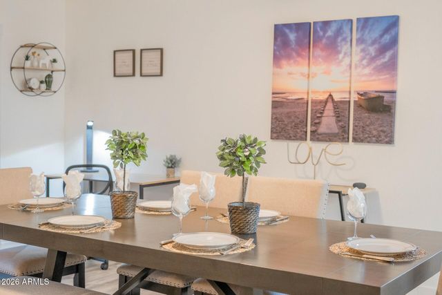 2101 W EL PRADO Road, Chandler, AZ 85224