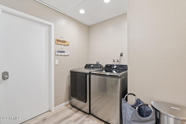 2101 W EL PRADO Road, Chandler, AZ 85224