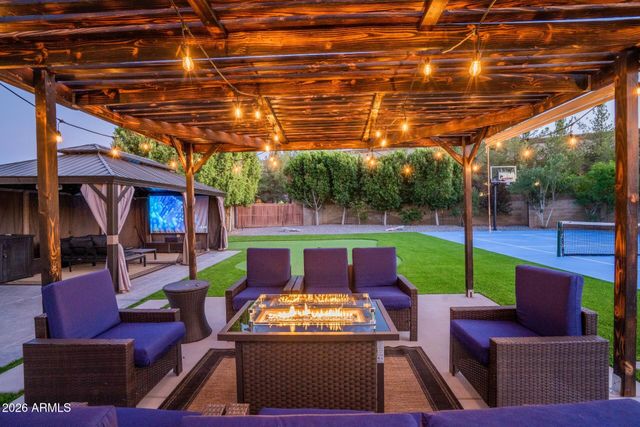2101 W EL PRADO Road, Chandler, AZ 85224