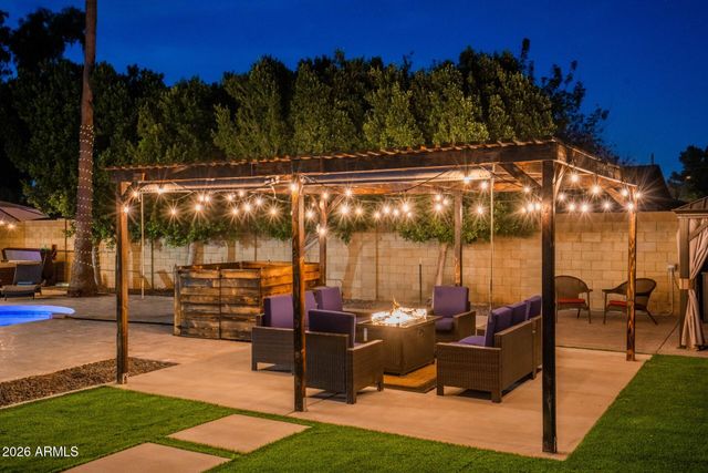 2101 W EL PRADO Road, Chandler, AZ 85224