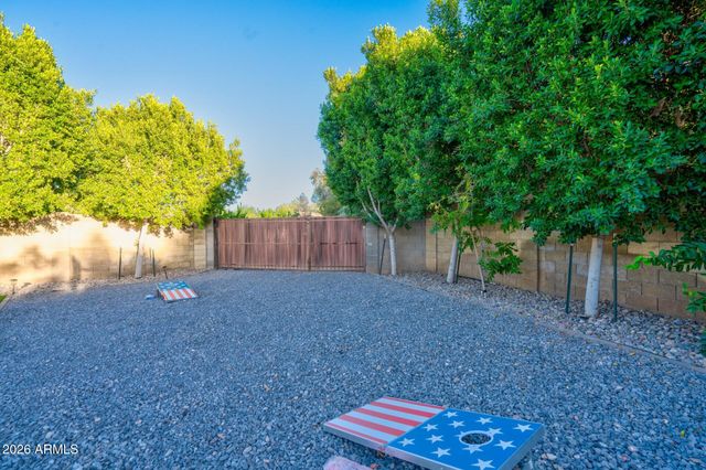 2101 W EL PRADO Road, Chandler, AZ 85224