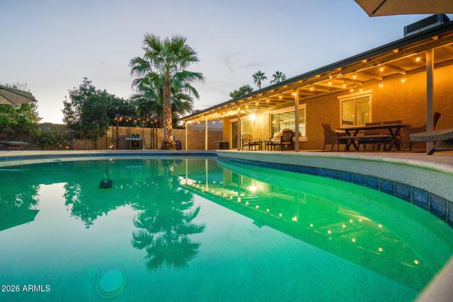 2101 W EL PRADO Road, Chandler, AZ 85224