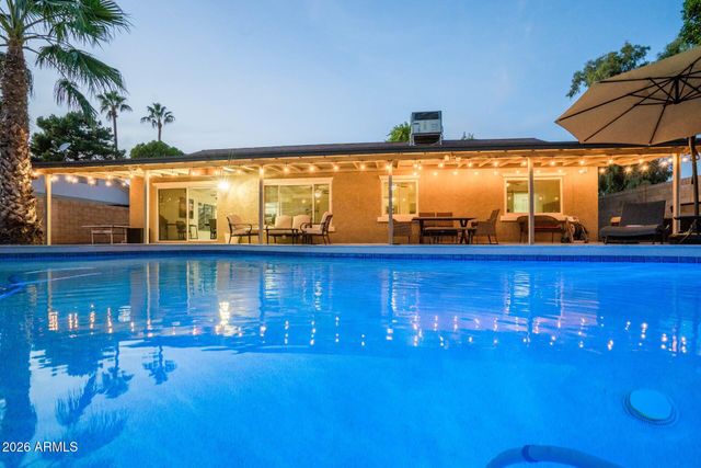 2101 W EL PRADO Road, Chandler, AZ 85224