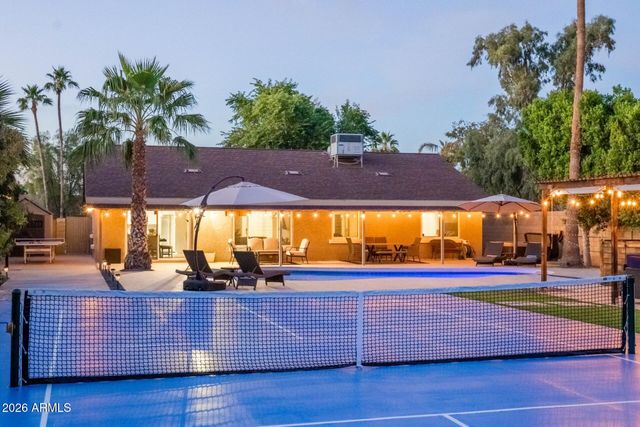 2101 W EL PRADO Road, Chandler, AZ 85224