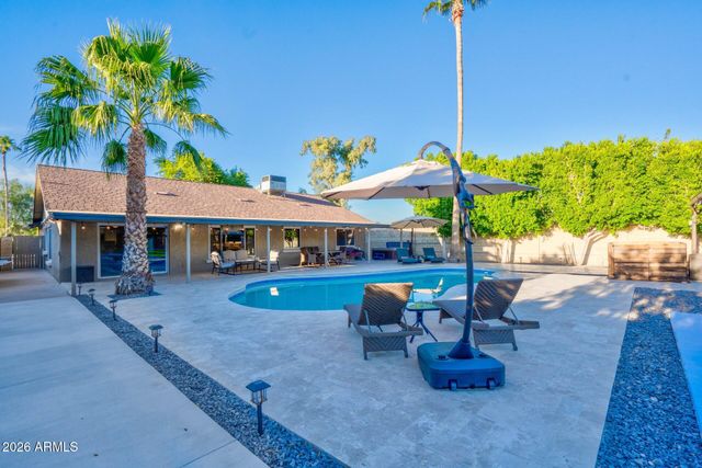 2101 W EL PRADO Road, Chandler, AZ 85224