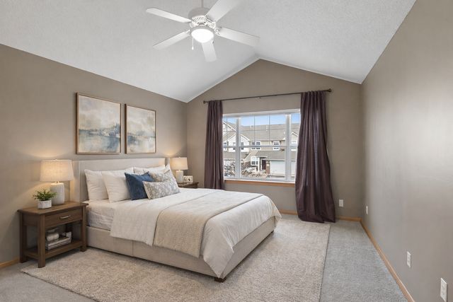 20424 Kensfield Trail, Lakeville, MN 55044