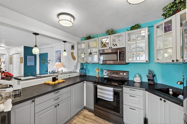 3315 58TH AVENUE S 315, St Petersburg, FL 33712