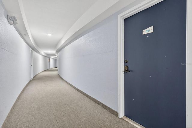 3315 58TH AVENUE S 315, St Petersburg, FL 33712