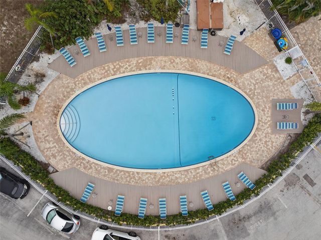 3315 58TH AVENUE S 315, St Petersburg, FL 33712