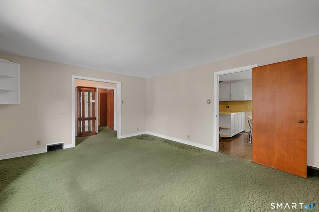 94 Farrell Road, Waterbury, CT 06706