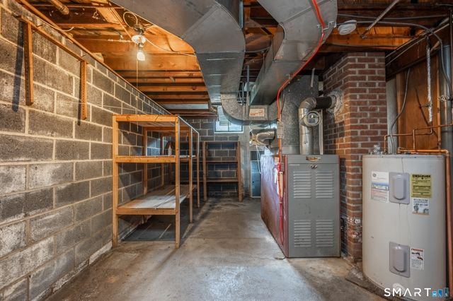 94 Farrell Road, Waterbury, CT 06706