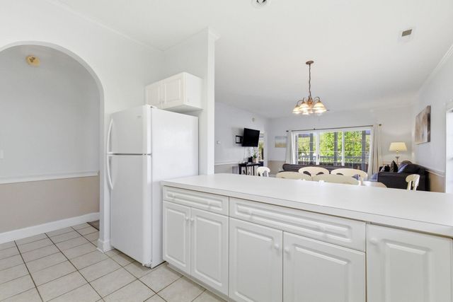 4679 Wild Iris Dr Apt 204, Myrtle Beach, SC 29577