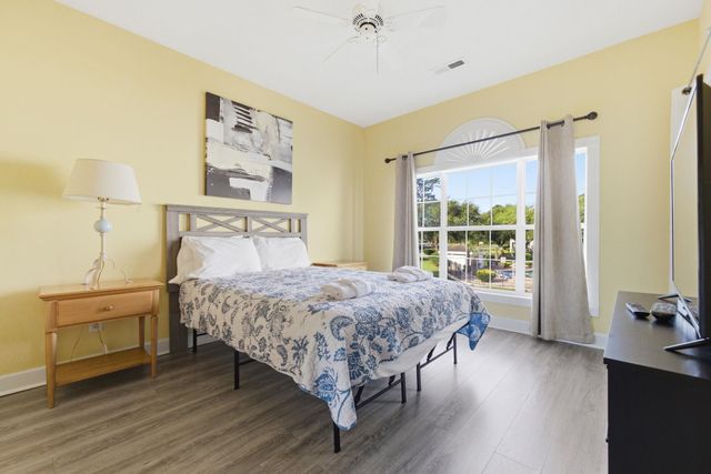 4679 Wild Iris Dr Apt 204, Myrtle Beach, SC 29577