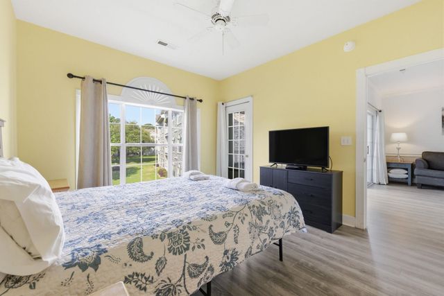 4679 Wild Iris Dr Apt 204, Myrtle Beach, SC 29577