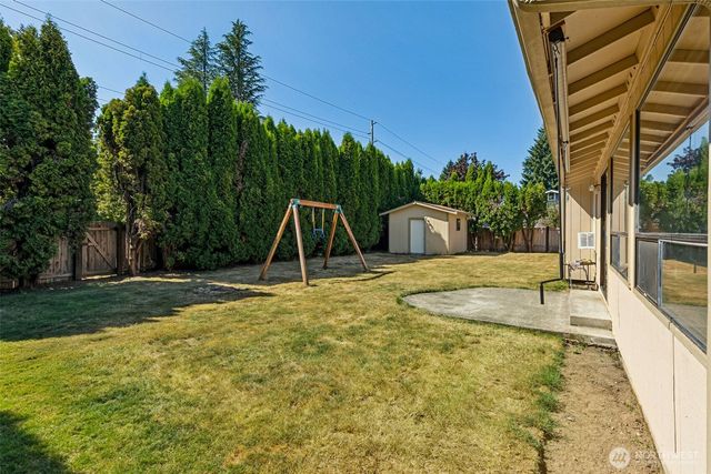 2807 Kirkaldy Court SE, Olympia, WA 98501
