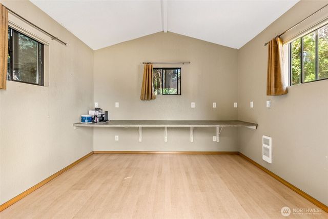 2807 Kirkaldy Court SE, Olympia, WA 98501
