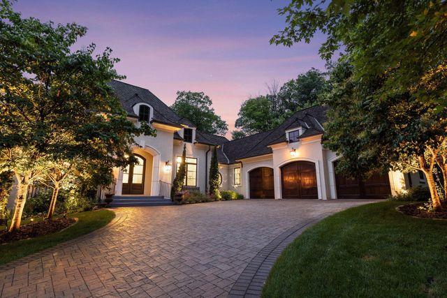 405 Carpenters Point, Wayzata, MN 55391