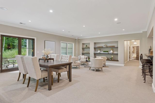 405 Carpenters Point, Wayzata, MN 55391