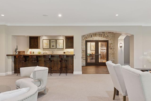 405 Carpenters Point, Wayzata, MN 55391