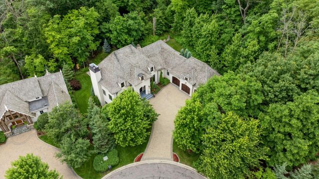 405 Carpenters Point, Wayzata, MN 55391