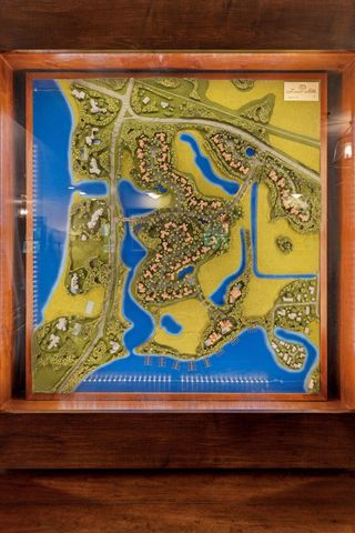 405 Carpenters Point, Wayzata, MN 55391