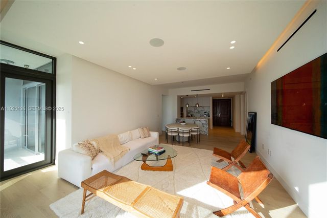 1425 Brickell Ave 57A, Miami, FL 33131