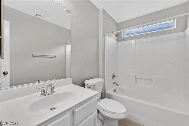 8755 Salvestrin Point Avenue, Las Vegas, NV 89148