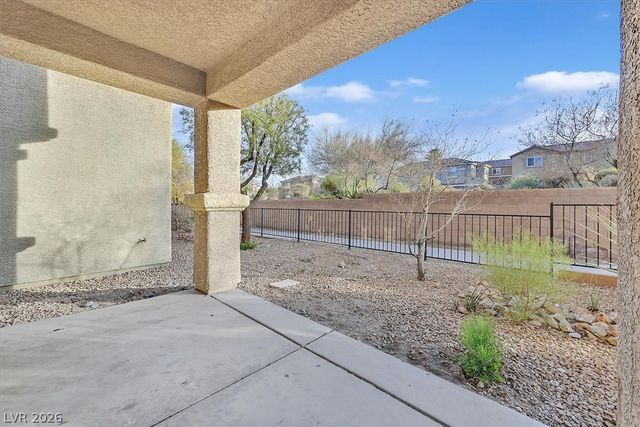 8755 Salvestrin Point Avenue, Las Vegas, NV 89148
