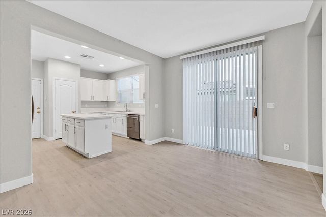 8755 Salvestrin Point Avenue, Las Vegas, NV 89148