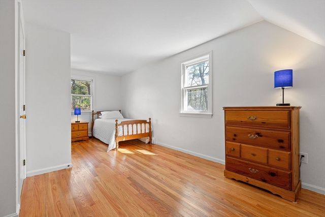 29 Lumberjack Tr, Yarmouth, MA 02673