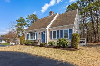 29 Lumberjack Tr, Yarmouth, MA 02673