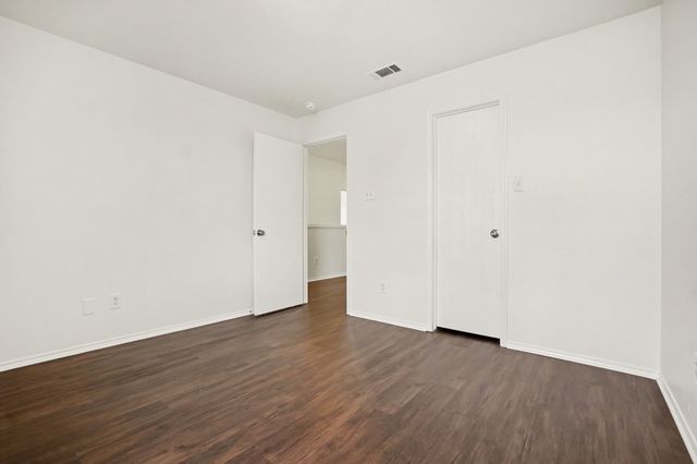 1966 Courtside Drive, Dallas, TX 75051
