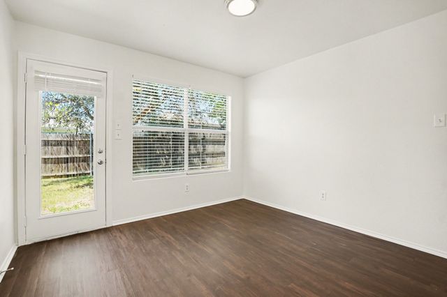 1966 Courtside Drive, Dallas, TX 75051