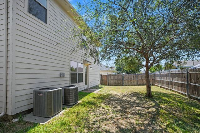 1966 Courtside Drive, Dallas, TX 75051