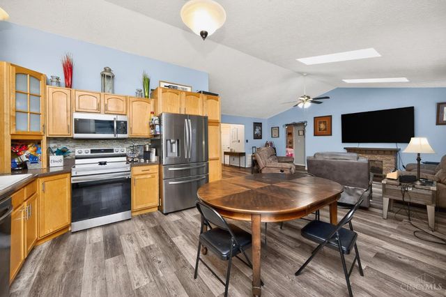 410 Waterstone Court, Trenton, OH 45067