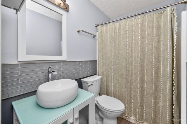 410 Waterstone Court, Trenton, OH 45067