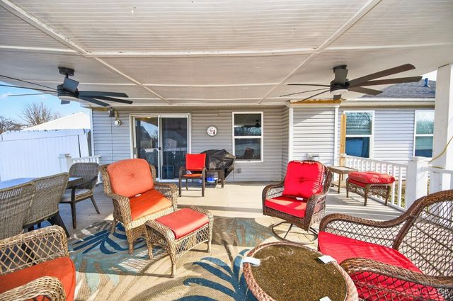 410 Waterstone Court, Trenton, OH 45067