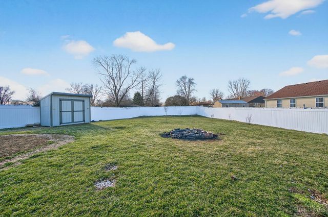 410 Waterstone Court, Trenton, OH 45067