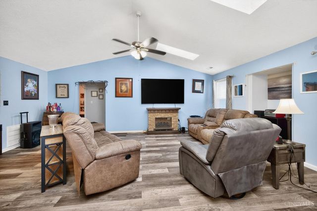 410 Waterstone Court, Trenton, OH 45067