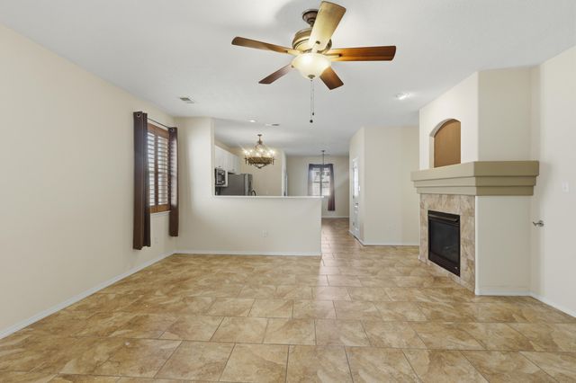 3460 Sun Mesa Street SW, Los Lunas, NM 87031