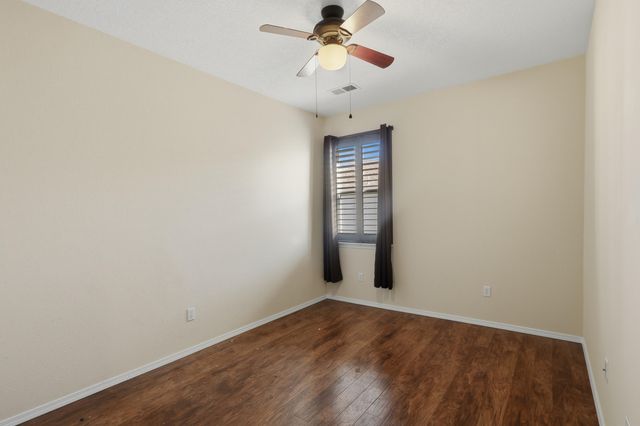 3460 Sun Mesa Street SW, Los Lunas, NM 87031