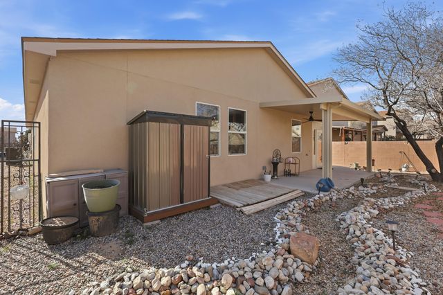 3460 Sun Mesa Street SW, Los Lunas, NM 87031